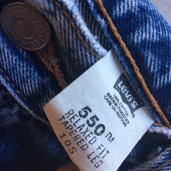 Levi’s 90’s High Waisted Vintage Red Tab 550 Jeans - Picture 8 of 8